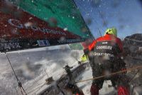 Groupama dans la Volvo Ocean Race - Etape 2 - Jour 10 : Préparation au mode furtif. Publié le 22/12/11
